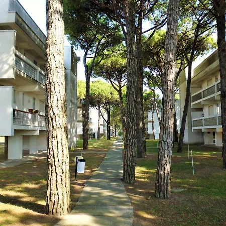 5r Apartment *